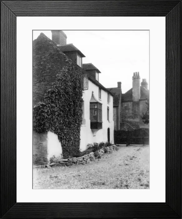 Framed Print : The White House, Amberley, front view, May 1928 Framed Print : The White House, Amberley, front view, May 1928