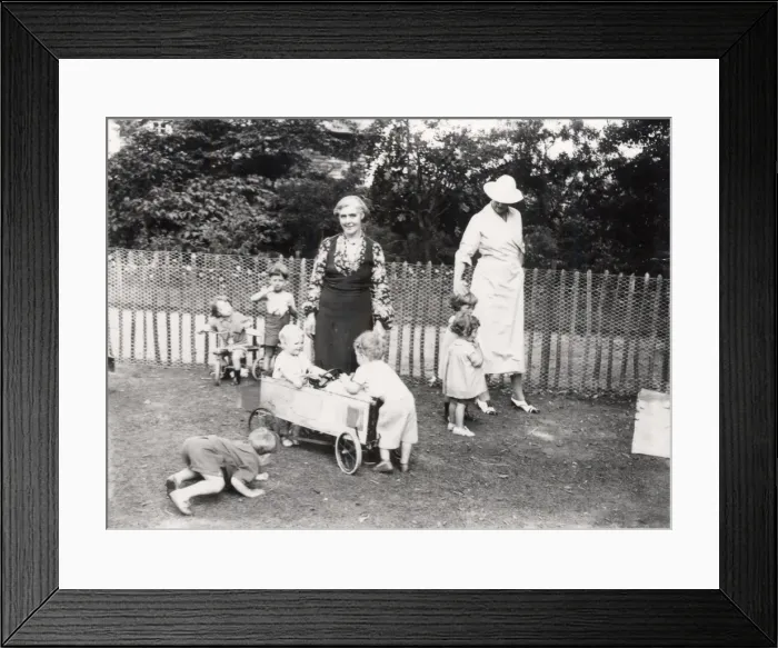 Framed Print : Very young children playing in Petworth House Garden, September 1939 Framed Print : Very young children playing in Petworth House Garden, September 1939