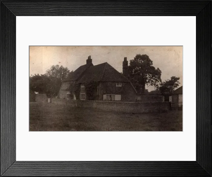 Framed Print : House in Pagham, 1909 Framed Print : House in Pagham, 1909