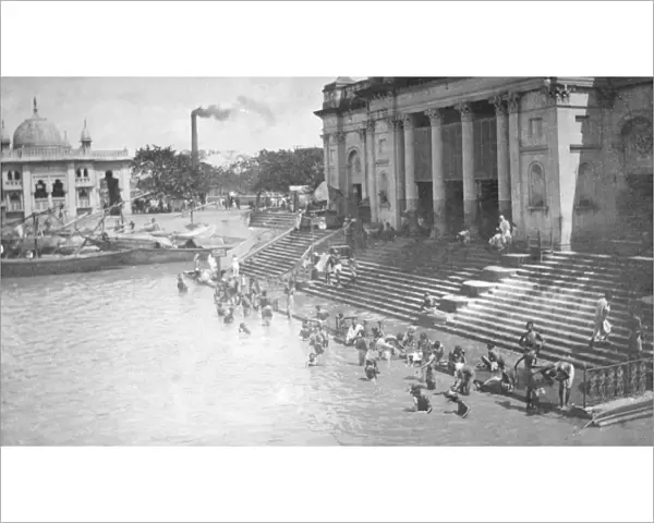 RSR 2  /  6th Battalion, Bathing scene, Calcutta 1916