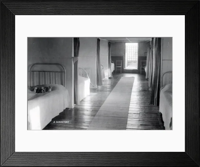 Framed Print : North End School - November 1938 Framed Print : North End School - November 1938