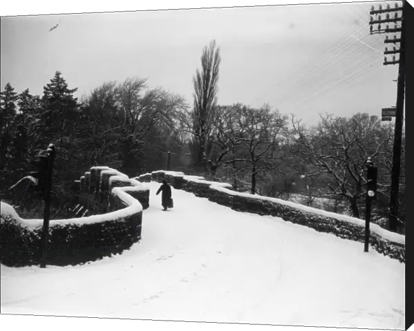 Stopham Bridge in the snow - about 1938