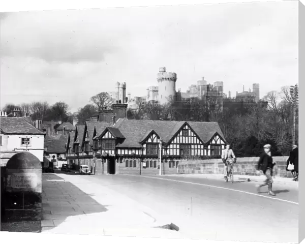 Arundel, Norfolk Bridge - February 1939