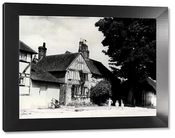 Old cottage at Easebourne - July 1939