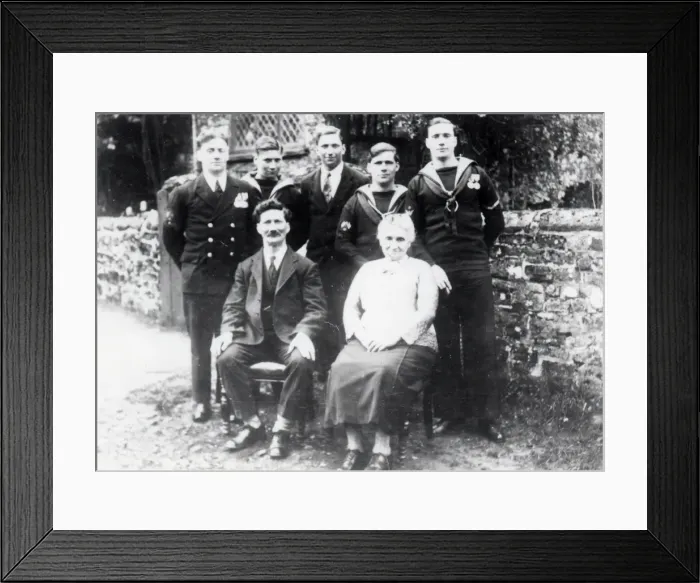 Framed Print : Family group - July 1939 Framed Print : Family group - July 1939