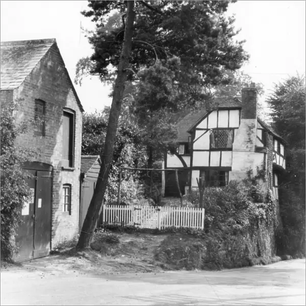 Old Cottage at Pulborough - August 1939