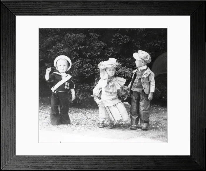 Framed Print : Sutton and Bignor Fete - June 1941 Framed Print : Sutton and Bignor Fete - June 1941
