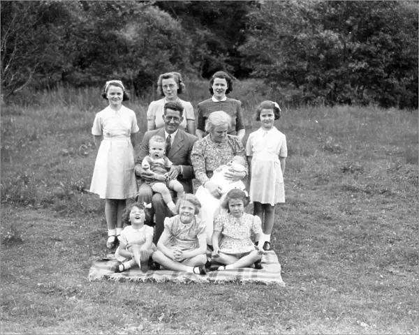 A big family - June 1943