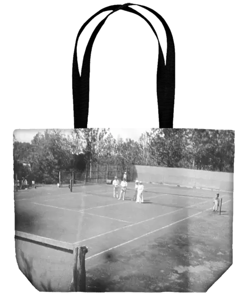 RSR 2  /  6th Battalion, Tennis at Surianalle