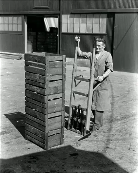 Kirdford Fruit Growers Trolley - August 1947
