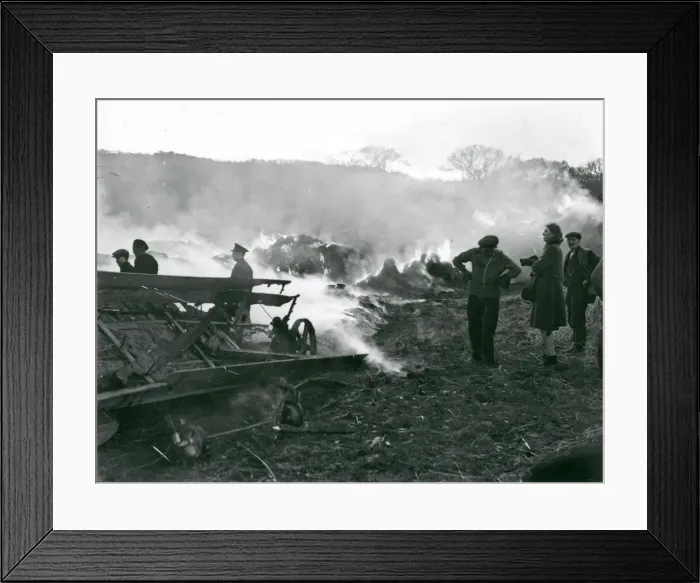 Framed Print : Lavington Farm Fire - November 1947 Framed Print : Lavington Farm Fire - November 1947