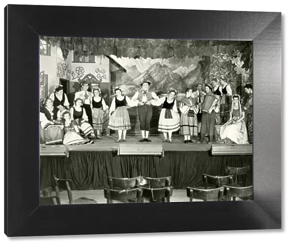 The Rother Players 'Come to Sarinthia'- about 1947
