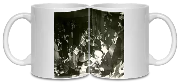 Ron Jeens Dance Orchestra - April 1948