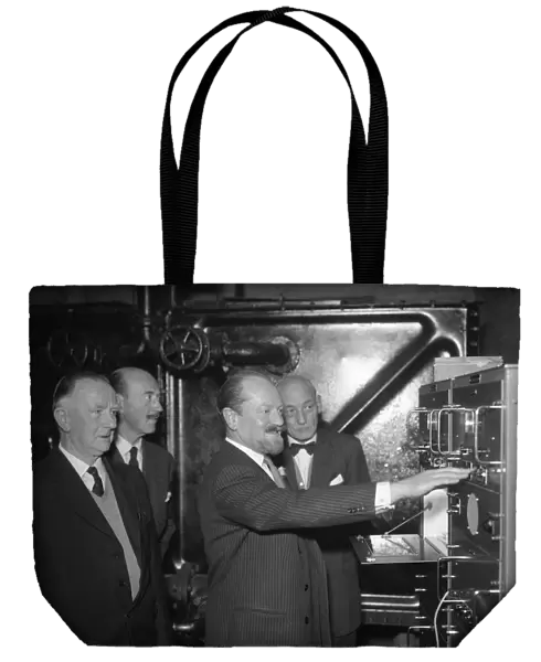 Wireless system switch on, 10 December 1963