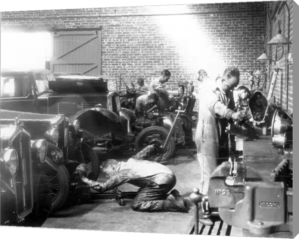 Mid-Sussex Motors Ltd. West Grinstead, 1934
