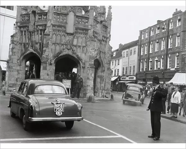 Traffic control experiment, The Cross, 12 August 1955