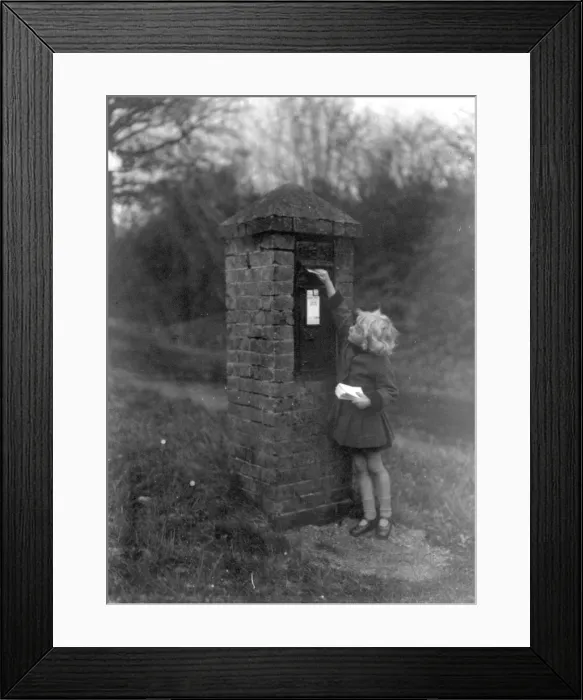 Framed Print : Posting early for Christmas Framed Print : Posting early for Christmas