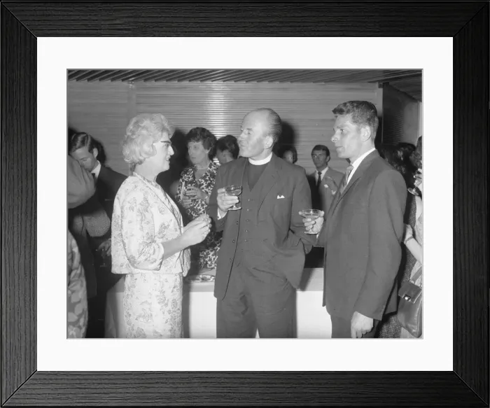 Framed Print : Festival Theatre (Chichester) Winter Closing Ceremony Framed Print : Festival Theatre (Chichester) Winter Closing Ceremony