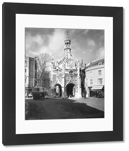 Market Cross, with traffic policeman, at Chichester. 1940s
