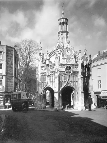 Market Cross, with traffic policeman, at Chichester. 1940s