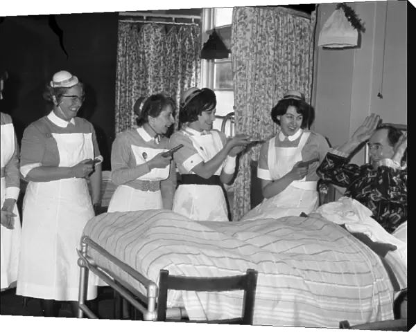 Christmas Day in Chichester hospital, 25 Dec 1962