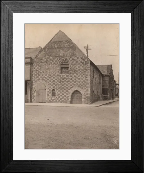 Framed Print : The chantry in New Shoreham, 1909 Framed Print : The chantry in New Shoreham, 1909