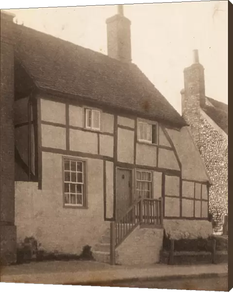 An old cottage in the High Street, Steyning, 1912