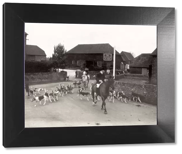 Cowdray Hunt Meet at Ambersham, 15 Feb 1949
