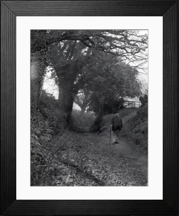 Framed Print : Old man walking in country lane at Dean, Sussex, January 1935 Framed Print : Old man walking in country lane at Dean, Sussex, January 1935