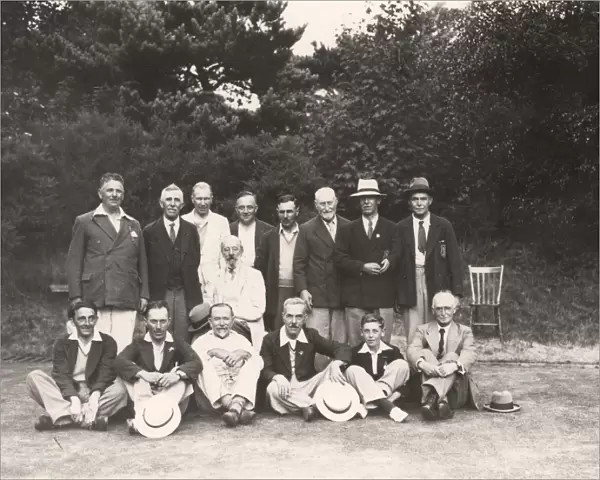 Milton Park Bowls, Portsmouth v. Fittleworth Bowling Club team picture