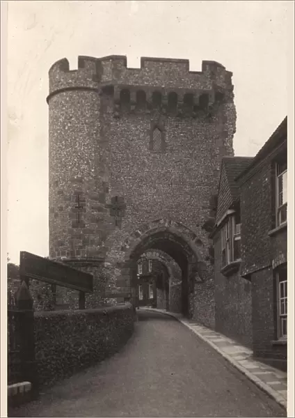 Lewes Castle, 1906