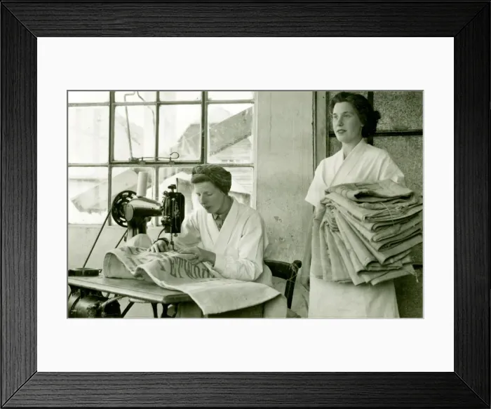 Framed Print : Sack mending by machine, Coultershaw Mill, Petworth, Aug 1949 Framed Print : Sack mending by machine, Coultershaw Mill, Petworth, Aug 1949