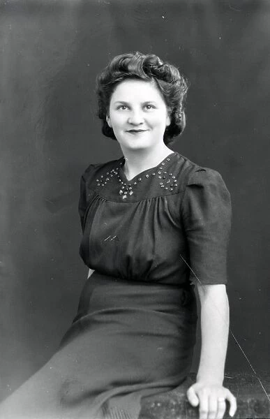 1940s portrait of a lady