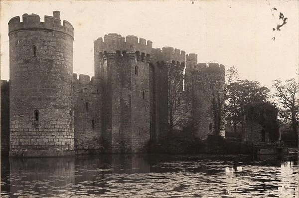 Bodiam Castle, East Sussex, 1908