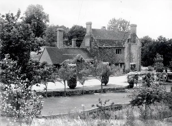 Brook House, Broomers Hill, Pulborough - about 1942