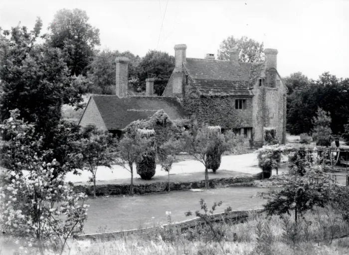 Framed Print : Brook House, Broomers Hill, Pulborough - about 1942 Framed Print : Brook House, Broomers Hill, Pulborough - about 1942