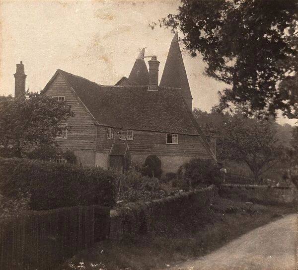 Eridge, 1907. A farmhouse near Eridge with oast house in background.