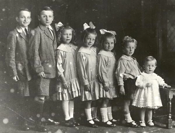 Family Group - December 1939