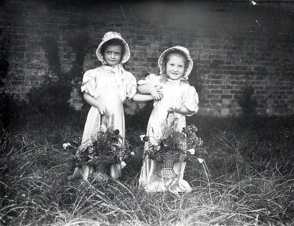 Flower Girls - August 1938