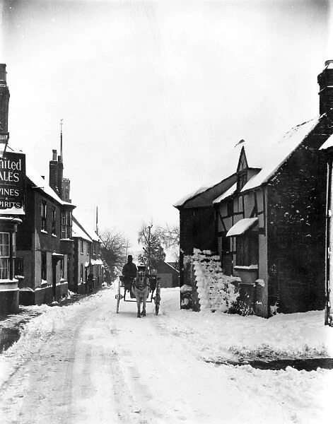 Horse and cart Angel Street, Petworth 1932