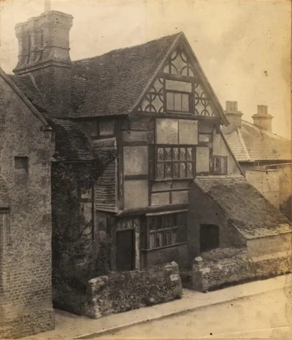 Framed Print : King Alfreds House at Ditchling, 1906 Framed Print : King Alfreds House at Ditchling, 1906