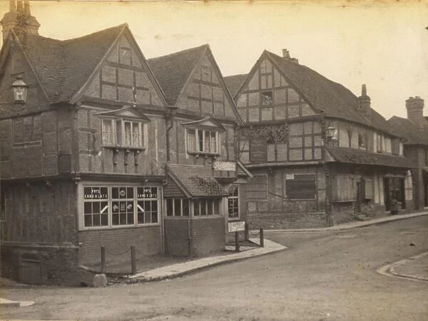 Midhurst: Old buildings in Market Square, 1903