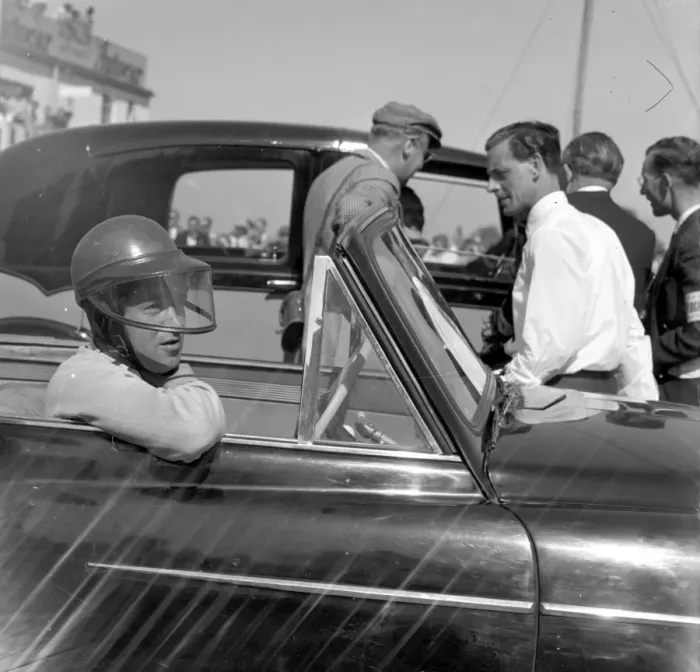 Framed Print : Motor racing at Goodwood, 28 May 1955 Framed Print : Motor racing at Goodwood, 28 May 1955
