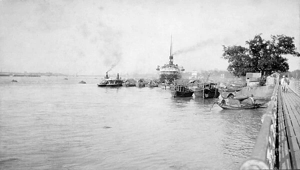 RSR 2  /  6th Battalion, Harbour scene, Calcutta 1916
