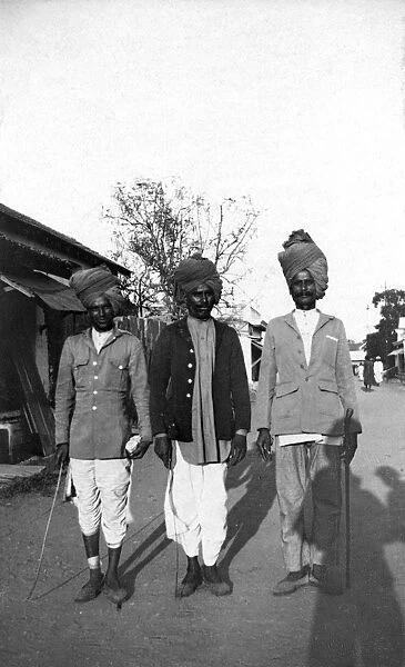 RSR 2  /  6th Battalion, Three Native Soldiers, Ulsoor near Bangalore, 1916
