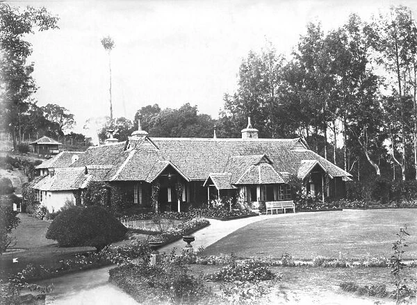 RSR 2  /  6th Battalion, Surianalle, bungalow and garden