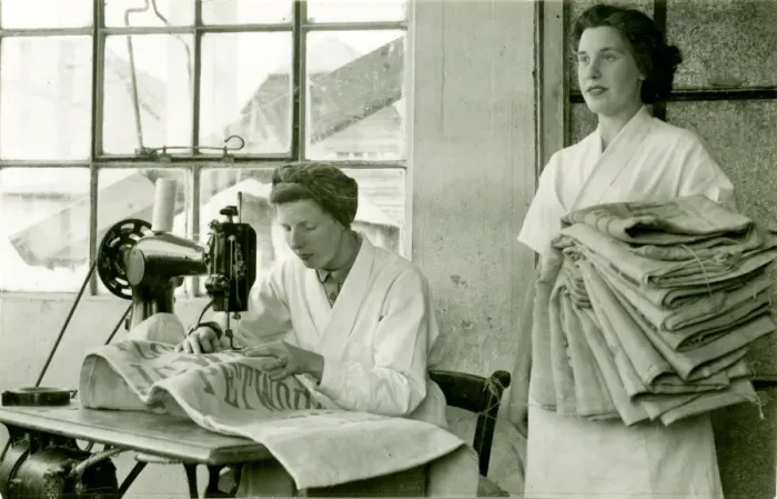 Framed Print : Sack mending by machine, Coultershaw Mill, Petworth, Aug 1949 Framed Print : Sack mending by machine, Coultershaw Mill, Petworth, Aug 1949