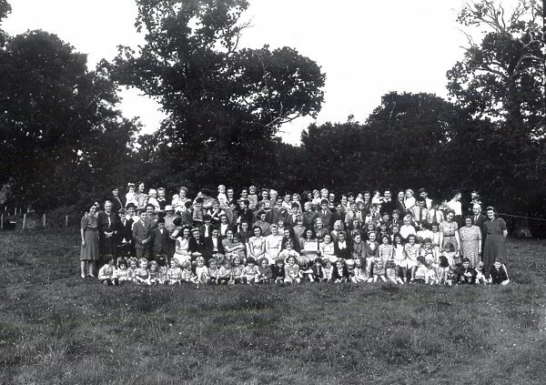 Slindon Childrens Victory Tea Party - 6 September 1945