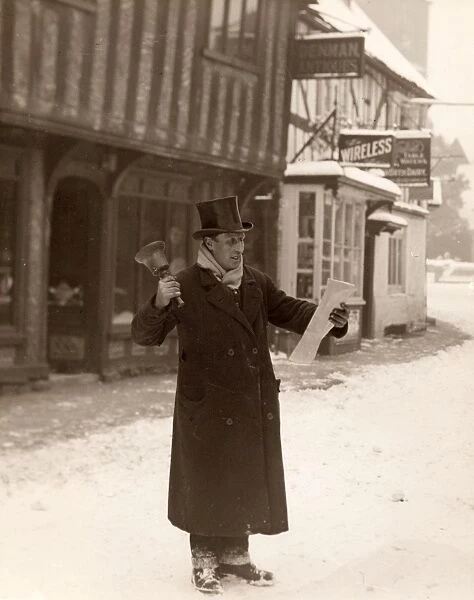 Snow scenes at Petworth - Town Crier [1920s]
