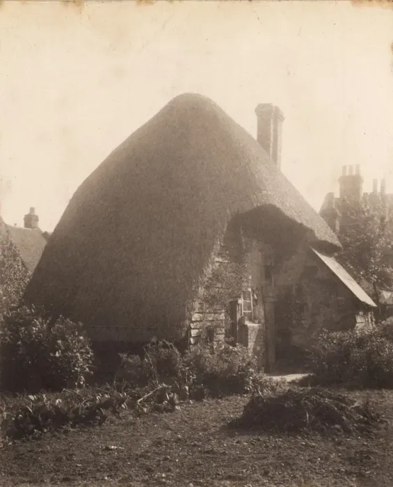 Framed Print : A thatched cottage in Steyning, 1912 Framed Print : A thatched cottage in Steyning, 1912
